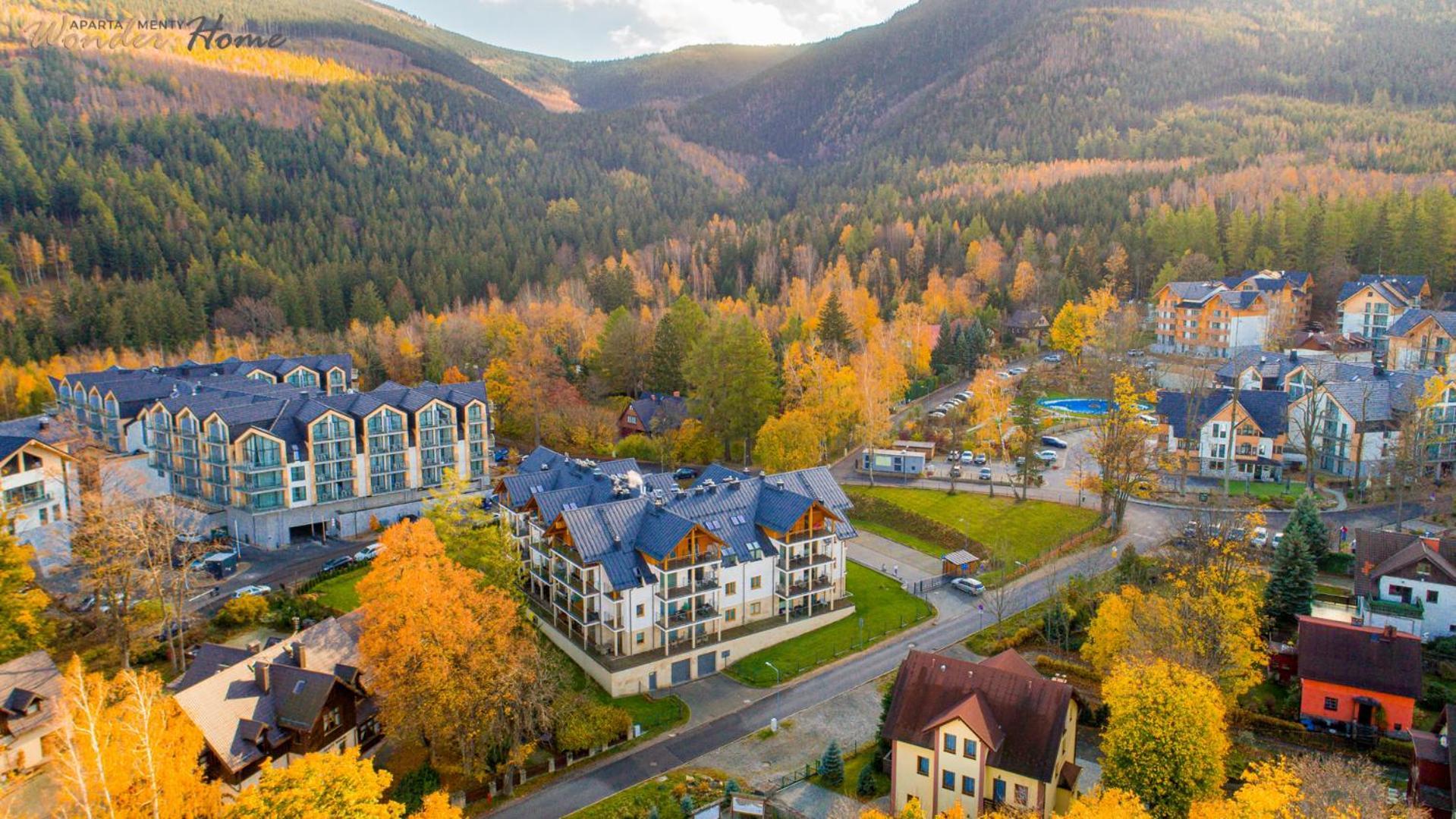 Wonder Home - Apartamenty Z Widokami I Blisko Szlakow - W Spokojnej Czesci Karpacza Luaran gambar